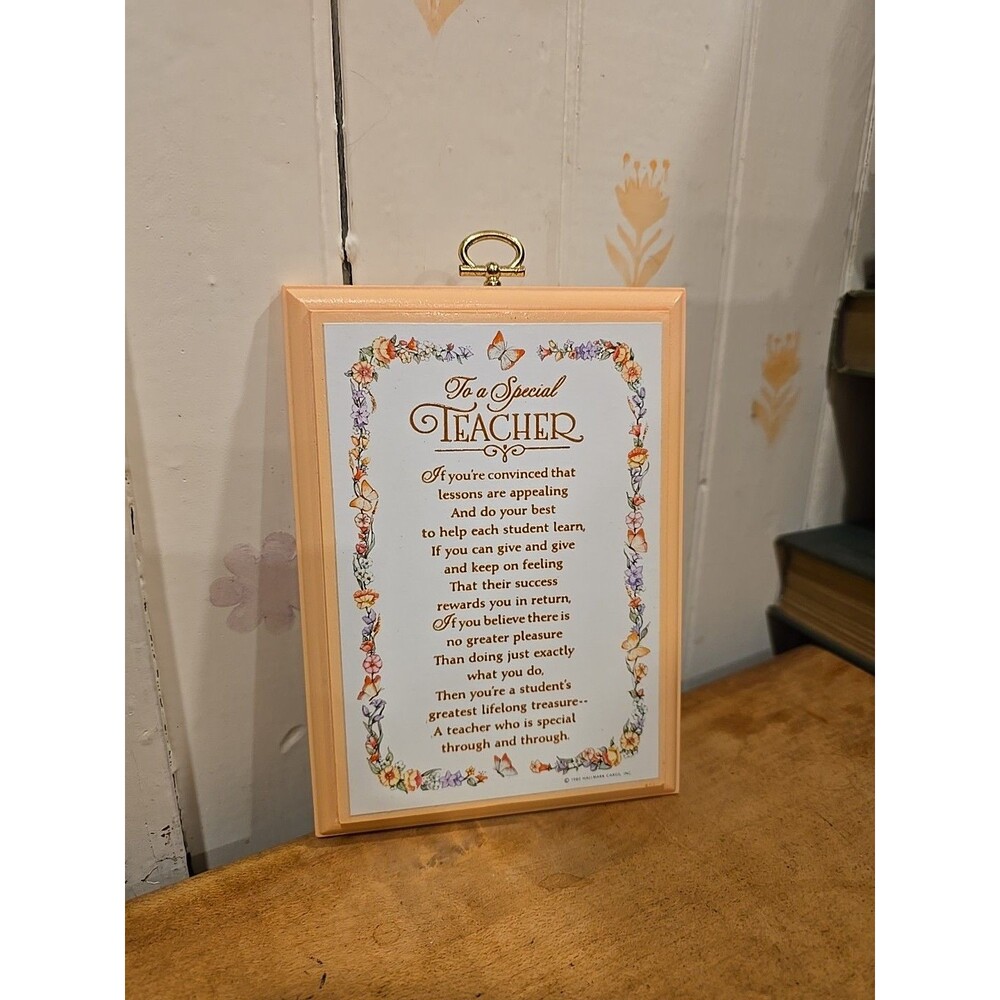 1980 "To A Special TEACHER" Wall Hanging Plaque-Hallmark Cards, Inc Pink